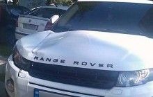 У Києві білий Range Rover насмерть збив 32-річну жінку: поліція розшукує водія