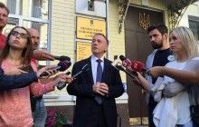 Избрание меры пресечения Лавриновичу перенесли из-за неявки его адвоката