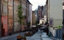 В центре Львова туристу на голову упал кусок старинного балкона