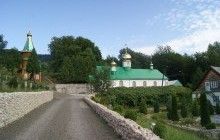 На Закарпатті з монастиря вкрали прикраси, які пожертвували віруючі для місцевошанованої ікони