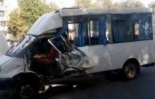 Говорив по телефону і лаявся з пасажирами: у Сумах водій маршрутки спровокував потрійну ДТП