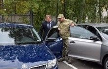Управління СБУ Тернопільщини отримало два автомобілі "Skoda", куплені за кошти обласного бюджету