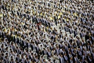 В Южной Корее одновременно поженились 4 тысячи пар, большинство – вслепую (видео)