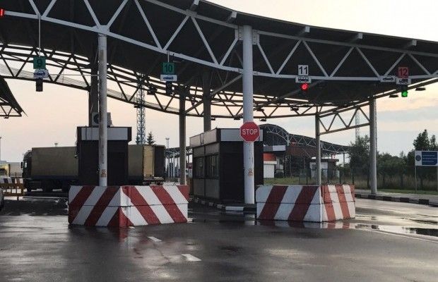 В Україні перед фіналом Ліги Чемпіонів змінили систему контролю перетину кордону (відео)