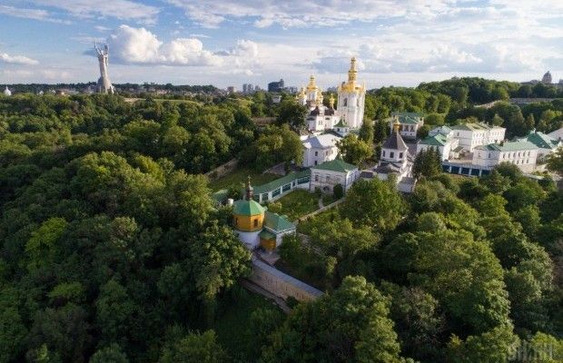 В Украине запретили рекламу на объектах всемирного наследия ЮНЕСКО