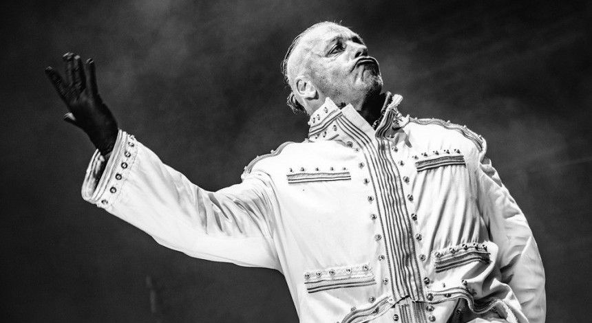 Лідер Rammstein запропонував сплатити штраф жителю Білорусі - справа у відвертому відео