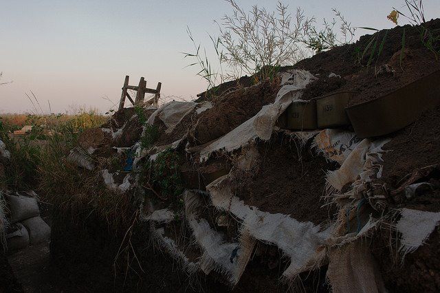 Бої тривали у районі Новотроїцького / facebook.com/backandalive Бої тривали у районі Новотроїцького / facebook.com/backandalive