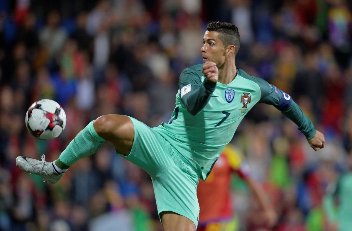 Криштиану Роналду забил 79-й го за сборную Португалии / Reuters