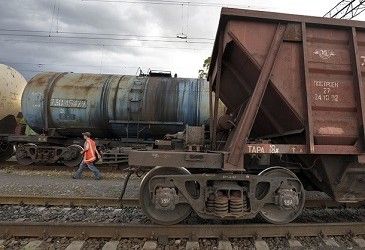 ФРУ предлагает в 2017-м повысить ж/д тарифы на 8,4%; в 2018-м - на 9% в два этапа ФРУ предлагает в 2017-м повысить ж/д тарифы на 8,4%; в 2018-м - на 9% в два этапа