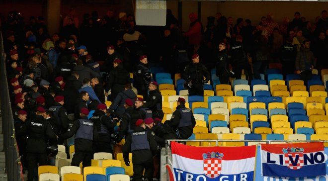 Хорватські фанати побилися з українською поліцією / sportske.jutarnji.hr Хорватські фанати побилися з українською поліцією / sportske.jutarnji.hr