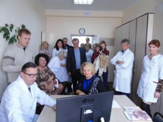На Житомирщине в Новограде-Волынском заработала электронная карта пациента в рамках проекта Smart City На Житомирщине в Новограде-Волынском заработала электронная карта пациента в рамках проекта Smart City