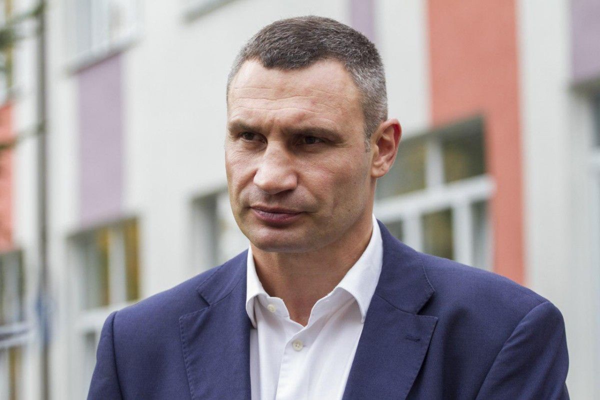 Кличко: модернізовані теплопункти в закладах освіти Києва дозволяють зекономити 20-30% тепла Кличко: модернізовані теплопункти в закладах освіти Києва дозволяють зекономити 20-30% тепла