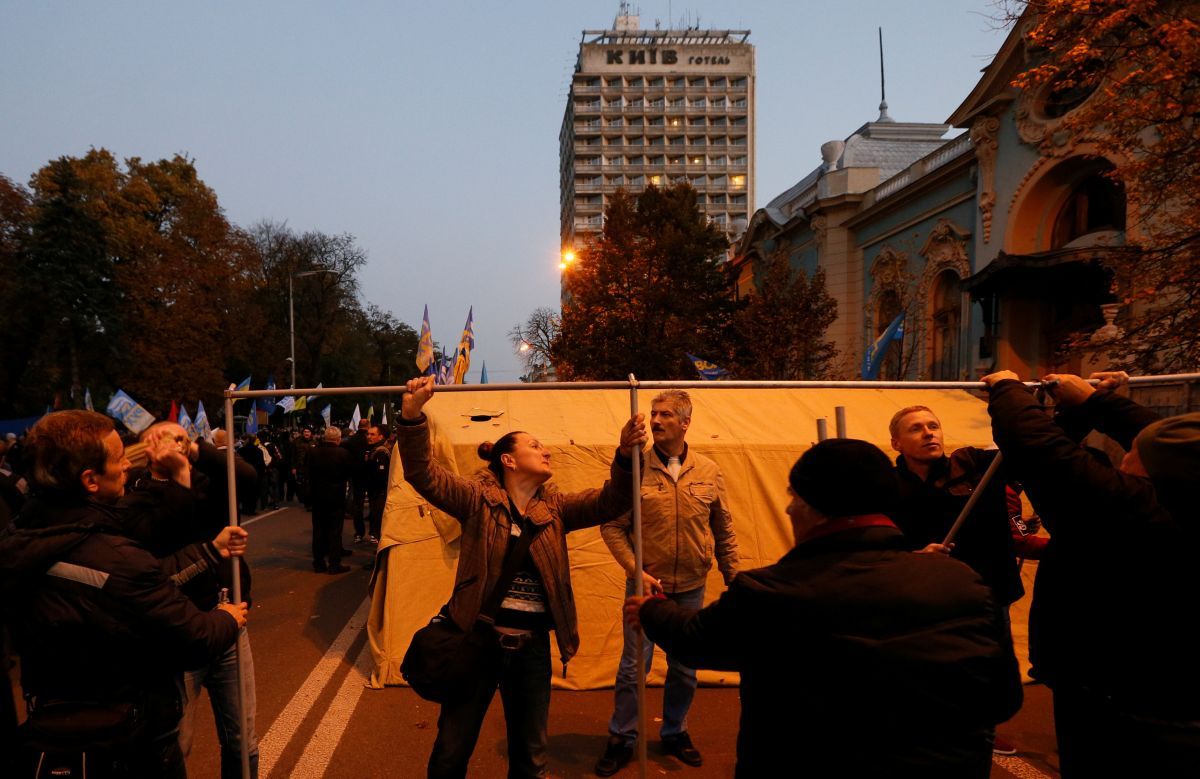 Протестующие в Киеве / REUTERS Протестующие в Киеве / REUTERS