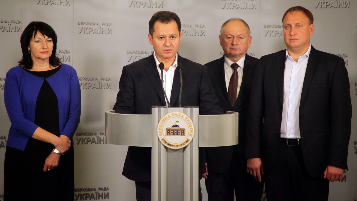 УКРОП: Вопрос депутатской неприкосновенности и закона об импичменте президента следует рассматривать одновременно УКРОП: Вопрос депутатской неприкосновенности и закона об импичменте президента следует рассматривать одновременно