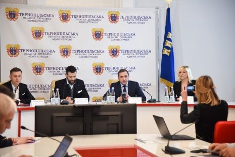 Тернопольская ОГА подписала с ProZorro декларацию по продаже и аренде коммунального имущества через электронные аукционы Тернопольская ОГА подписала с ProZorro декларацию по продаже и аренде коммунального имущества через электронные аукционы