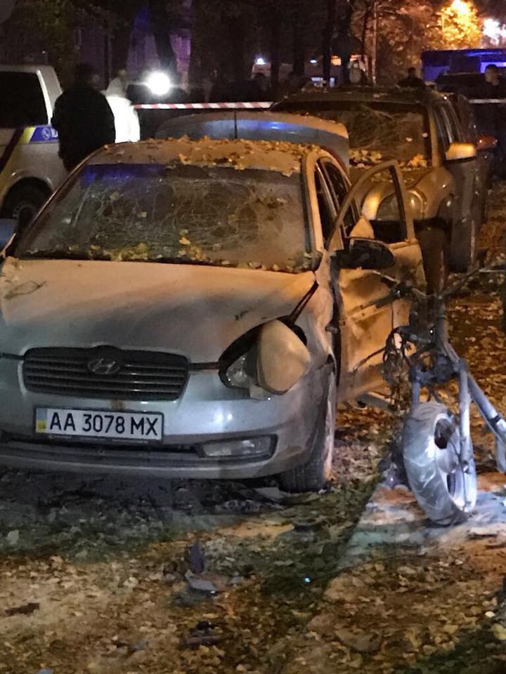 В результате взрыва погиб охранник Мосийчука / фото Дмитрий Линько, Facebook В результате взрыва погиб охранник Мосийчука / фото Дмитрий Линько, Facebook