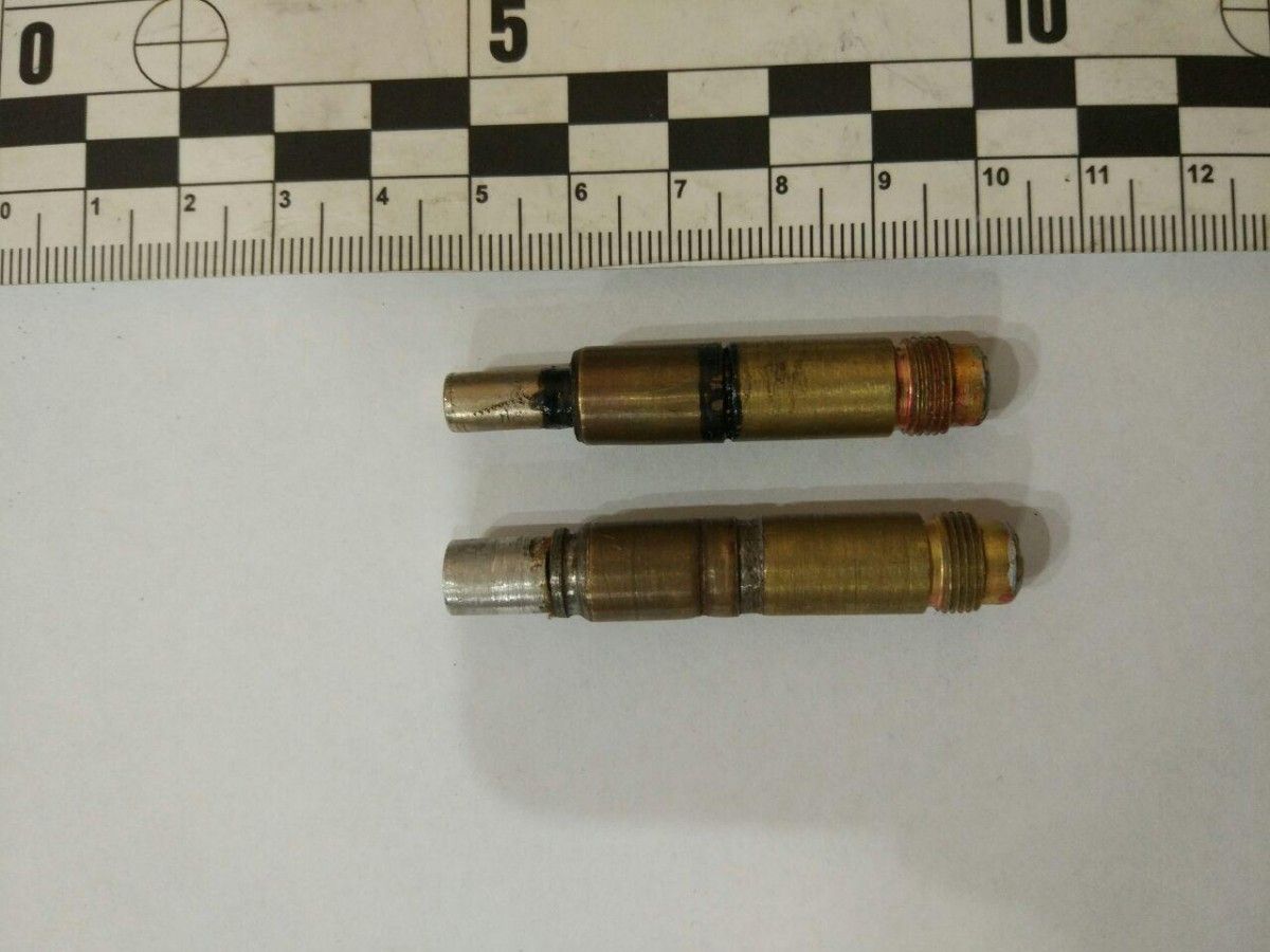 Было изъято два предмета цилиндрической формы / фото bahmut-police.dn.ua Было изъято два предмета цилиндрической формы / фото bahmut-police.dn.ua