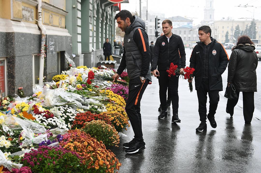 Фонсека и его помощники по тренерскому штабу Фонсека и его помощники по тренерскому штабу