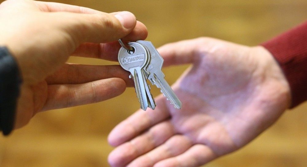 Нажива на смерти: киевский адвокат присваивал квартиры умерших - Vimarsana News