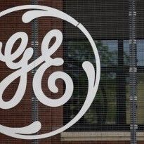 PM Groysman: General Electric to help Ukraine modernize, build new locomotives
