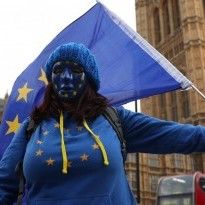 Brexit: 'Breakthrough' deal paves way for future trade talks – BBC
