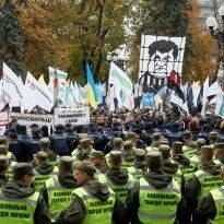 Во время митинга под Радой ограбили нацгвардейцев - Князев