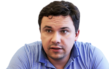 "В 2011 году мы взяли у китайцев кредит в размере 370 миллионов долларов на строительство "воздушного экспресса" в аэропорт "Борисполь". 50 миллионов уже исчезли"