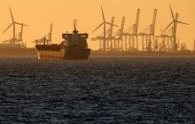 Reuters: Oil prices boosted by news China, U.S. put trade war 'on hold'