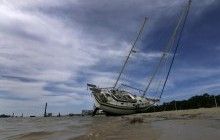 Ураган "Нэйт" ослабел до тропического шторма