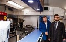 З листопада в нічних поїздах з'явиться сервіс повноцінного харчування - глава Укрзалізниці