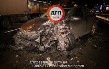 В Киеве произошло тройное ДТП: авто сбило водителя, который пытался помочь пострадавшим