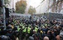 Стычки под Радой: в МВД заявили об обнаружении в гараже соратника Семенченко арсенала оружия и "отморозках"