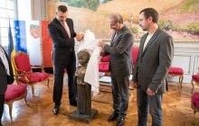 Кличко передав меру Тулузи пам‘ятник Анні Київській, який встановлять в історичній частині міста