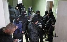 Штурм Святошинского суда: в ОБСЕ осудили избиение полицией трех журналистов, в числе которых был корреспондент УНИАН