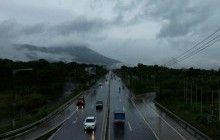 В результате ураганов в Европе погибли по меньшей мере три человека