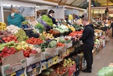 Картофель дешевеет, а огурцы и помидоры – дорожают: как изменились цены за неделю