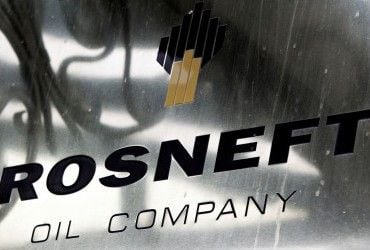 У США видано ордер на арешт літака Роснафти