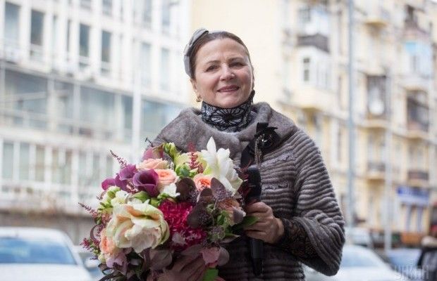 "Молодшає": співачка Ніна Матвієнко пробіглася пляжем (відео)