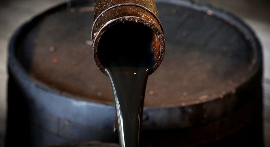 Reuters: Oil prices drop as broad market sell-off outweighs supply concerns