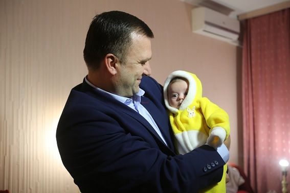 Девочку разыскали и вернули родителям / фото kyiv.npu.gov.ua Девочку разыскали и вернули родителям / фото kyiv.npu.gov.ua
