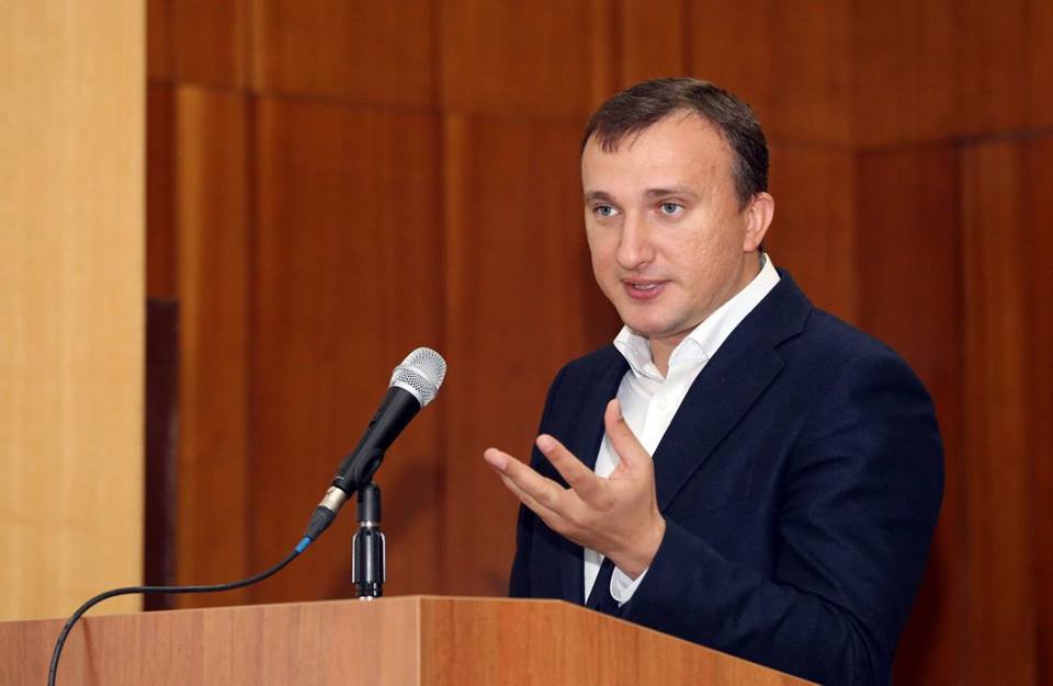 Володимир Карплюк має повну підтримку серед жителів міста / фото zpi.com.ua Володимир Карплюк має повну підтримку серед жителів міста / фото zpi.com.ua