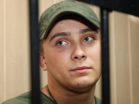 Сам 23-річний Стерненко заявив, що напад стався біля будинку / фото Думська Сам 23-річний Стерненко заявив, що напад стався біля будинку / фото Думська