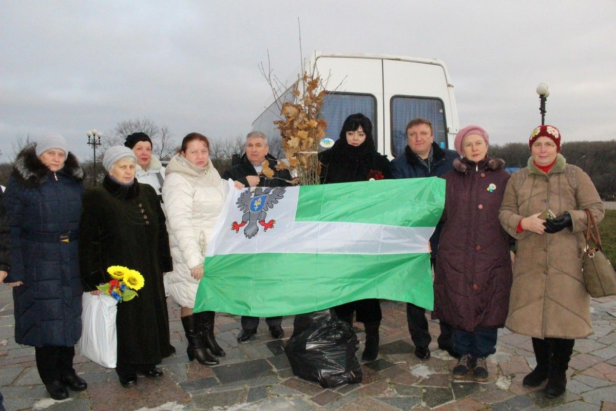 Перед початком поїздки відбувся спільний молебень у Катерининській церкві / фото cg.gov.ua Перед початком поїздки відбувся спільний молебень у Катерининській церкві / фото cg.gov.ua