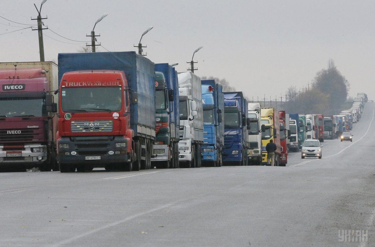 Штраф за перевозку грузов или пассажиров без необходимых документов составит 17 тыс. грн / фото УНИАН Владимир Гонтар