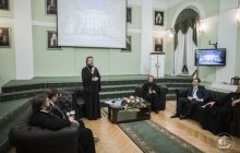 Науковці зібралися у Санкт-Петербурзі, щоб обговорити, як відрізнити підроблені мощі від автентичних
