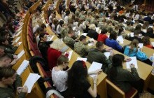 На Житомирщині у половині навчальних закладів заняття скасували до 7 березня включно