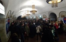 На "червоній" гілці київського метро обмежили рух між "Лівобережною" та "Арсенальною"