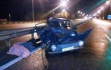 На Житомирщині рятувальники деблокували загиблого чоловіка з понівеченого легковика