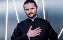 Победитель "Голоса страны" рассказал о совмещении священнослужения с профессиональным пением (видео)
