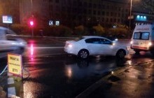 В Киеве атташе российского посольства сбил женщину на пешеходном переходе - СМИ